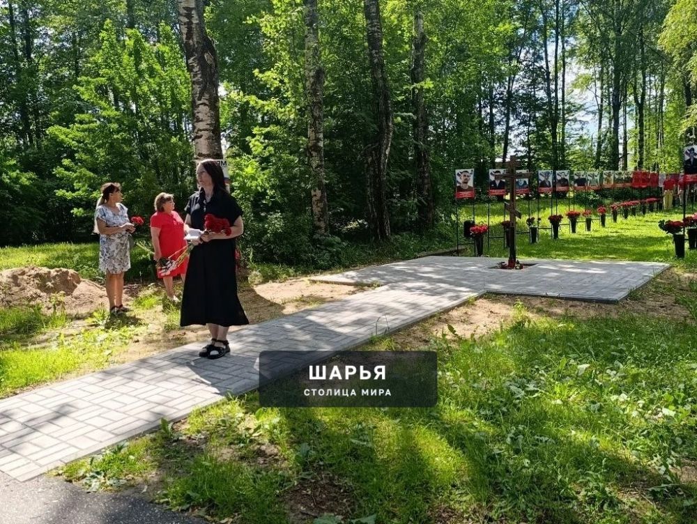 Аллея славы героям, павшим в ходе проведения СВО, пополнилась новыми портретами — Шарья — фото 9