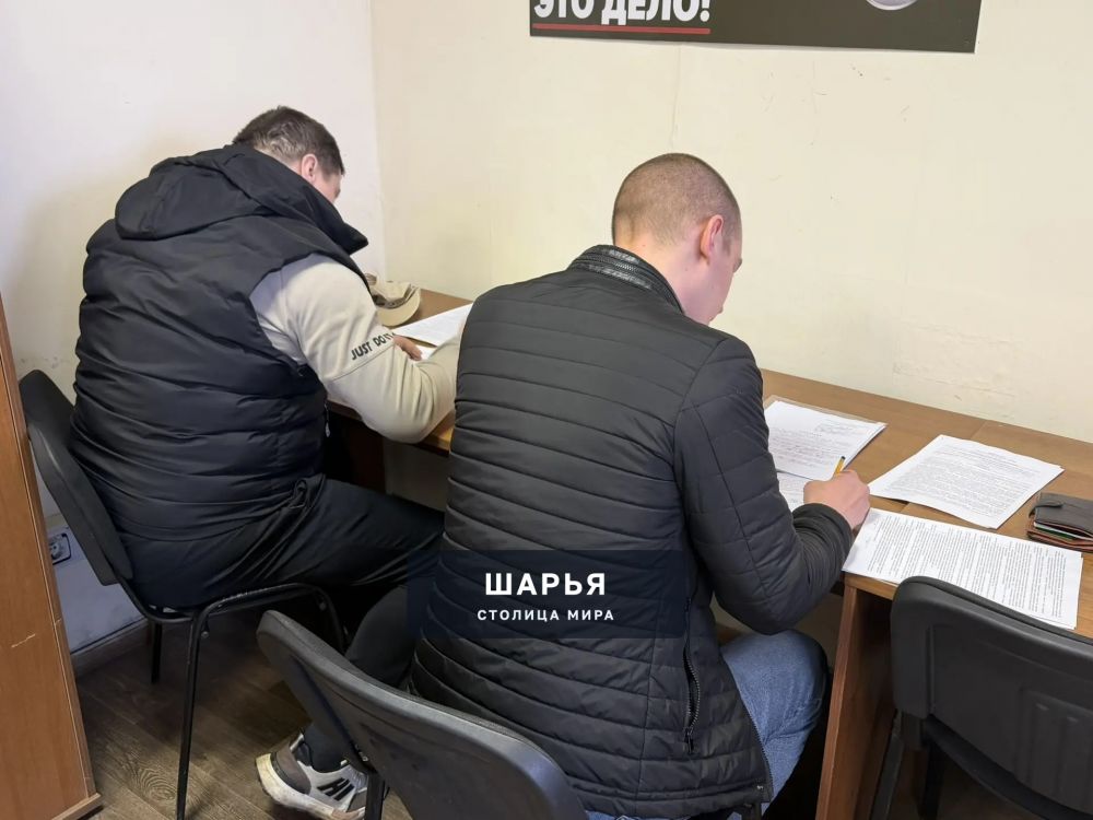 Более тысячи жителей Костромской области и других регионов с начала года встали в ряды… — Шарья — фото 2