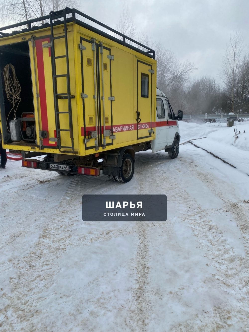 Аварийная служба производит слив в кварталах 4,5, а потом на 1000 мелочей образуется водоем — Шарья — фото 5