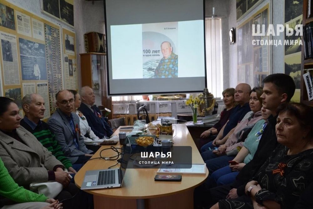 В юбилейный год Победы в Шарье издали книгу В.П. Кладкова — Шарья — фото 2