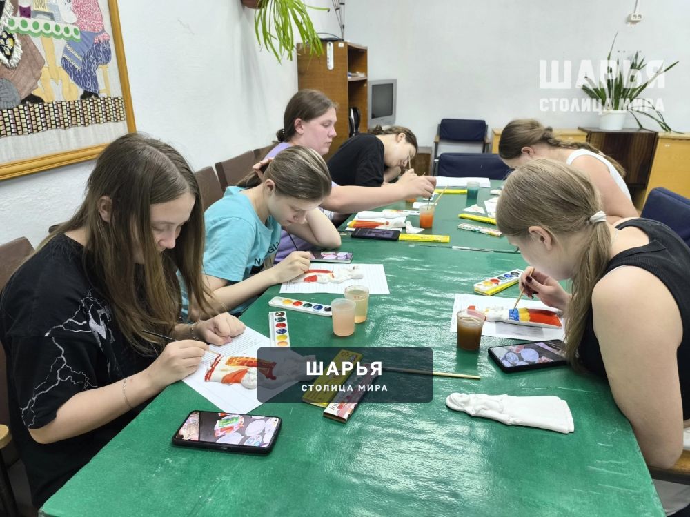 Творческое знакомство шарьинских студентов с народной культурой прошло на УРА — Шарья — фото 3