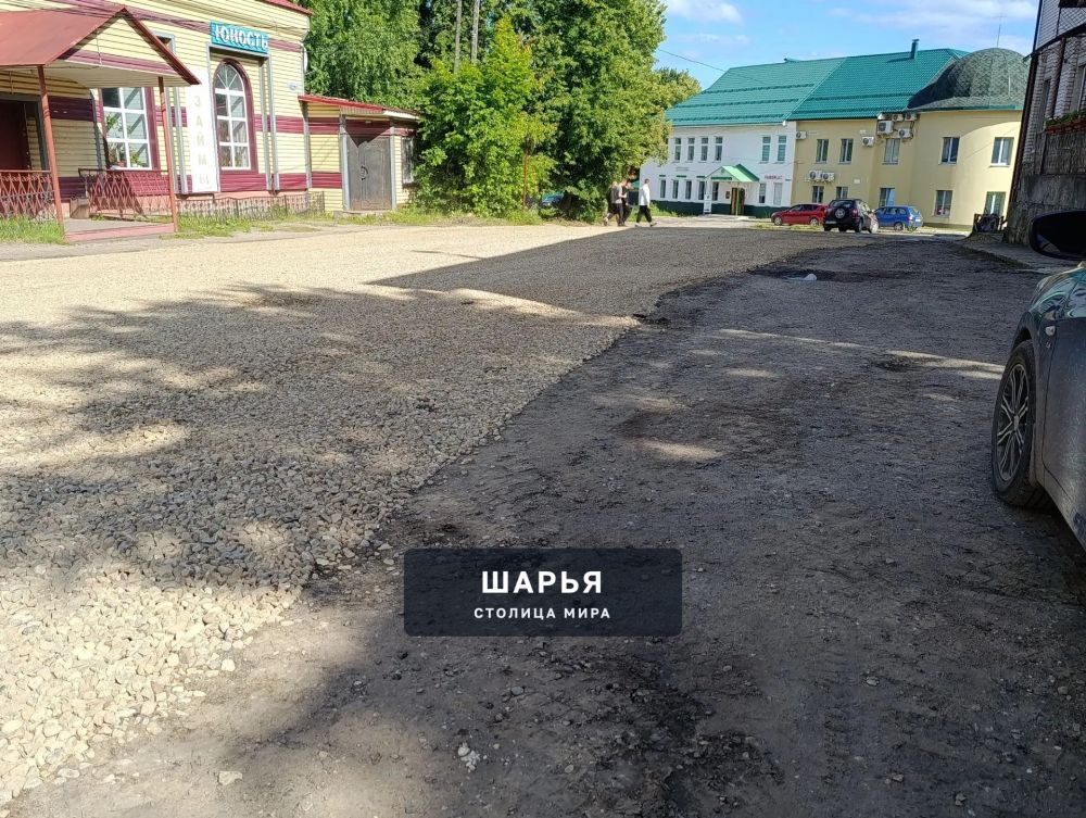 Наконец-то в центре Шарьи сделали хорошую дорогу к еще одному храму — Шарья — фото 1