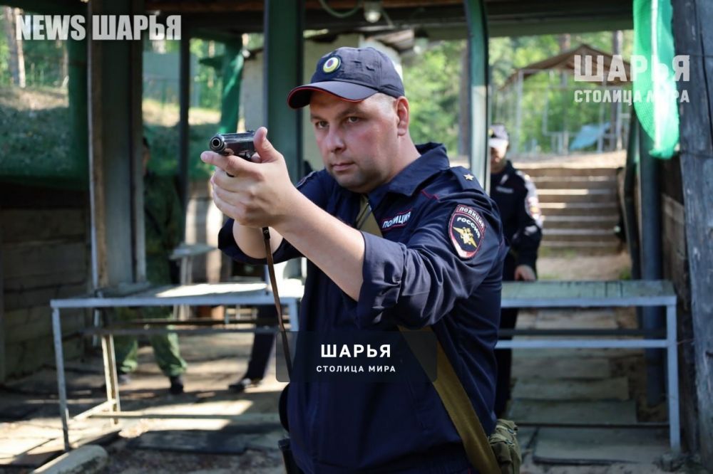 Полицейские усовершенствовали навыки обращения с оружием и знания новых технологий — Шарья