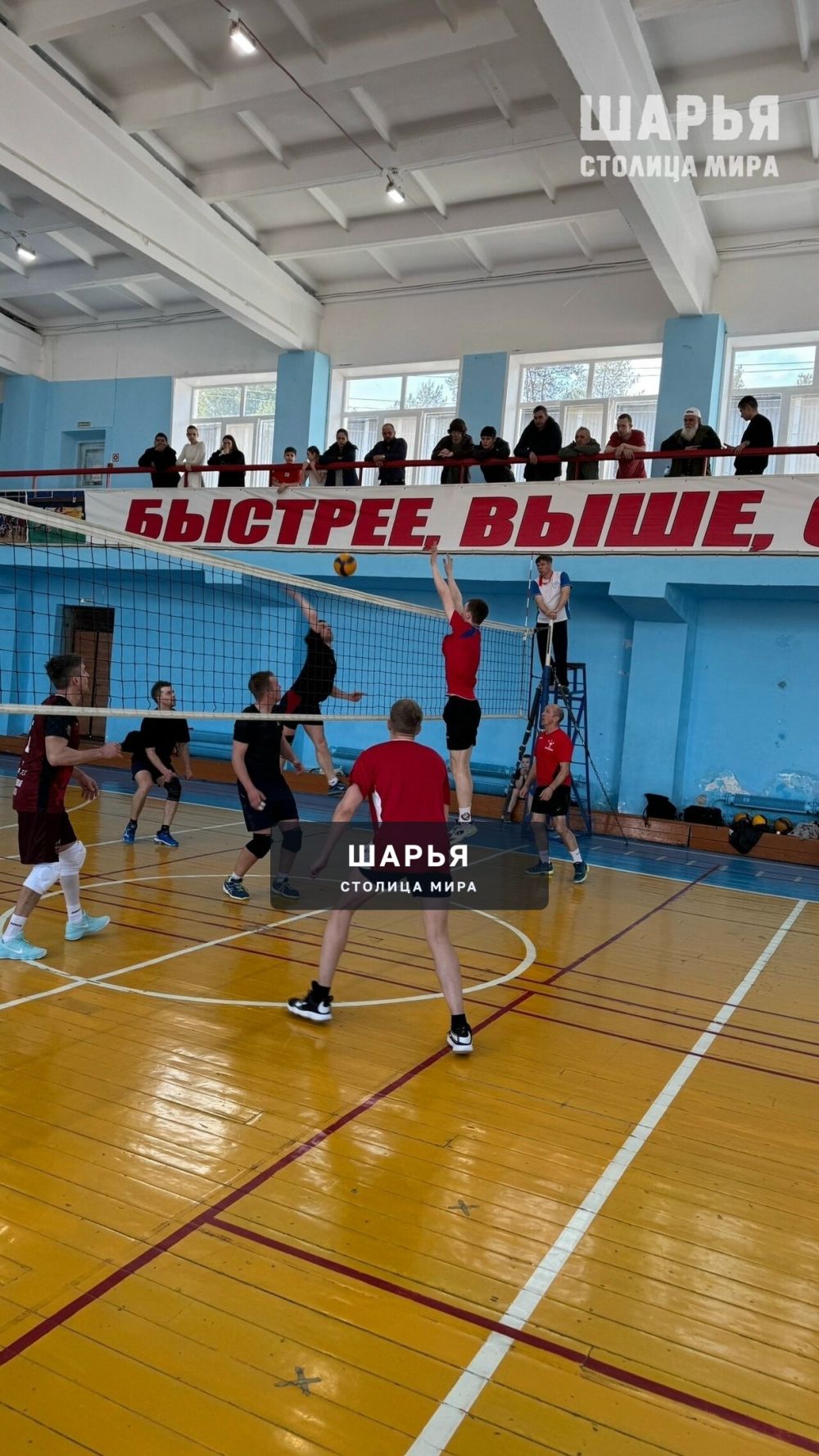 В Первенстве Шарьи по волейболу победу одержала команда «ТЕМП» — Шарья