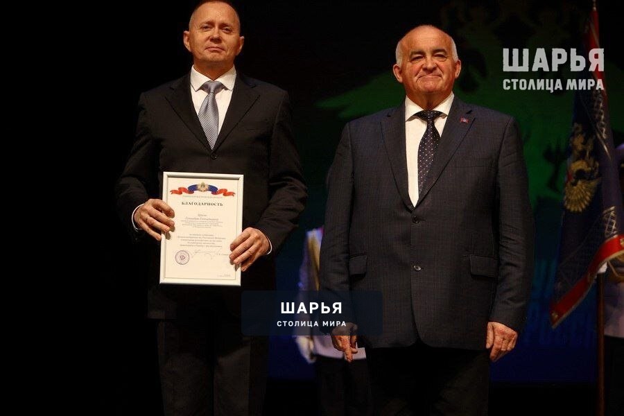 Сотрудники полиции отмечены ведомственными наградами — Шарья — фото 6