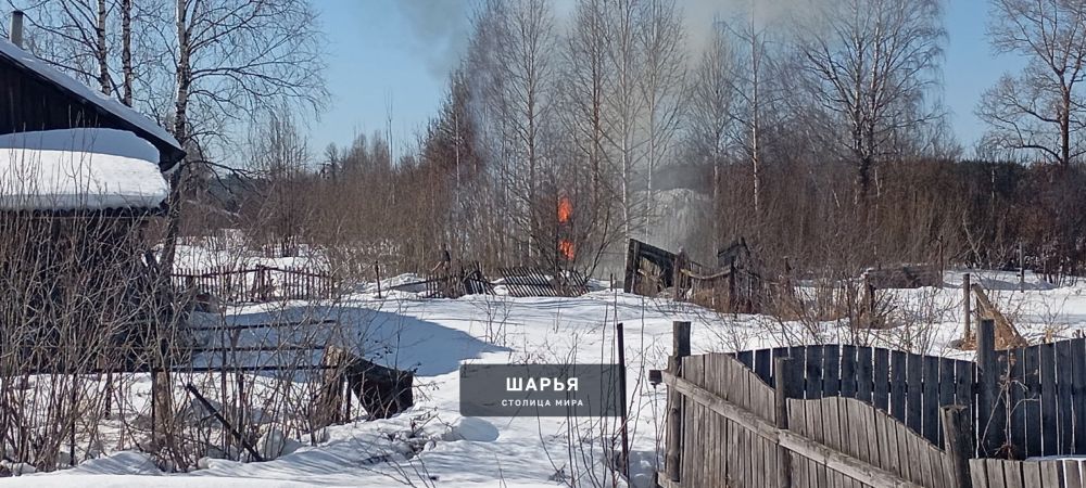 Пожар сегодня в 12:30 - 12:50, в районе Октябрьский пер. Декабристов — Шарья — фото 3