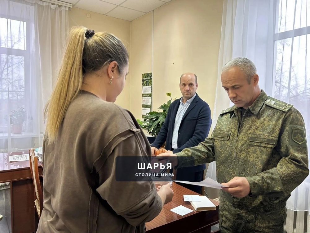 Шарьинцам посмертно вручили ордена Мужества — Шарья — фото 4