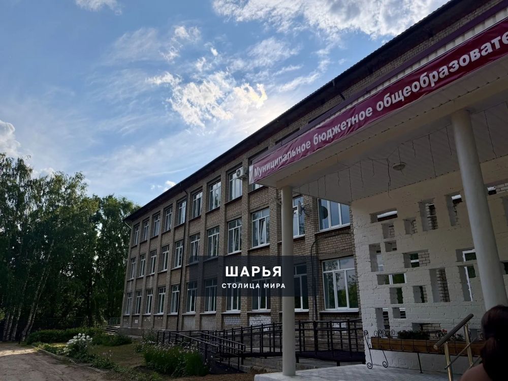 Школа стала ещё одним местом остановки губернатора в Шарье — Шарья — фото 2