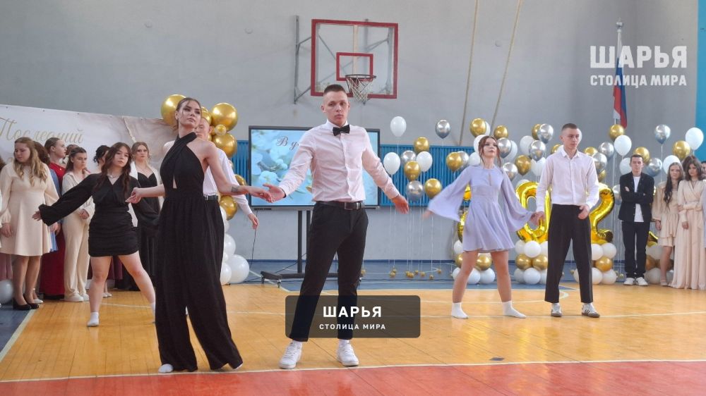 Стартовала череда Последних звонков в школах и сузах — Шарья — фото 8