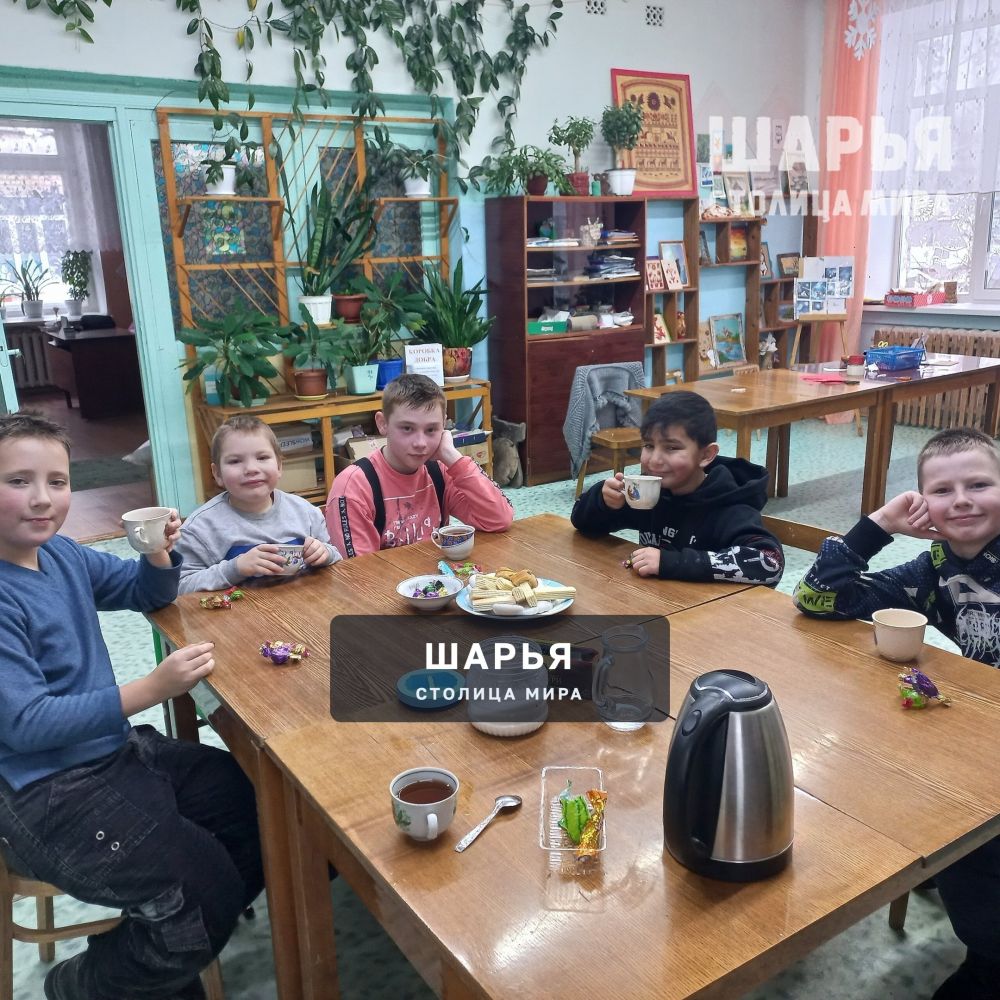 Юные жители Шарьинского района накормили лесных животных — Шарья — фото 3