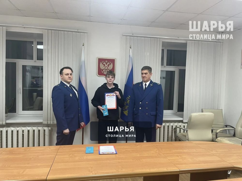 Шарьинские юные художники приняли участие в творческом конкурсе Прокуратуры — Шарья — фото 6