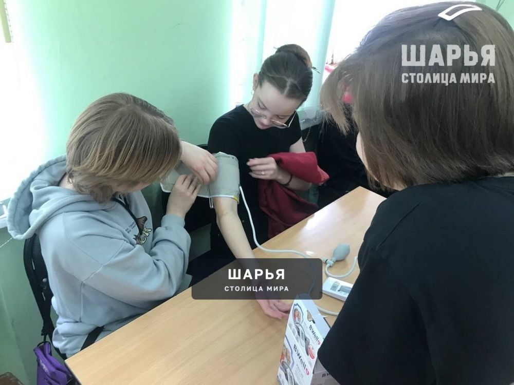 Свыше 150 школьников познакомились с Шарьинским медколледжем — Шарья — фото 4