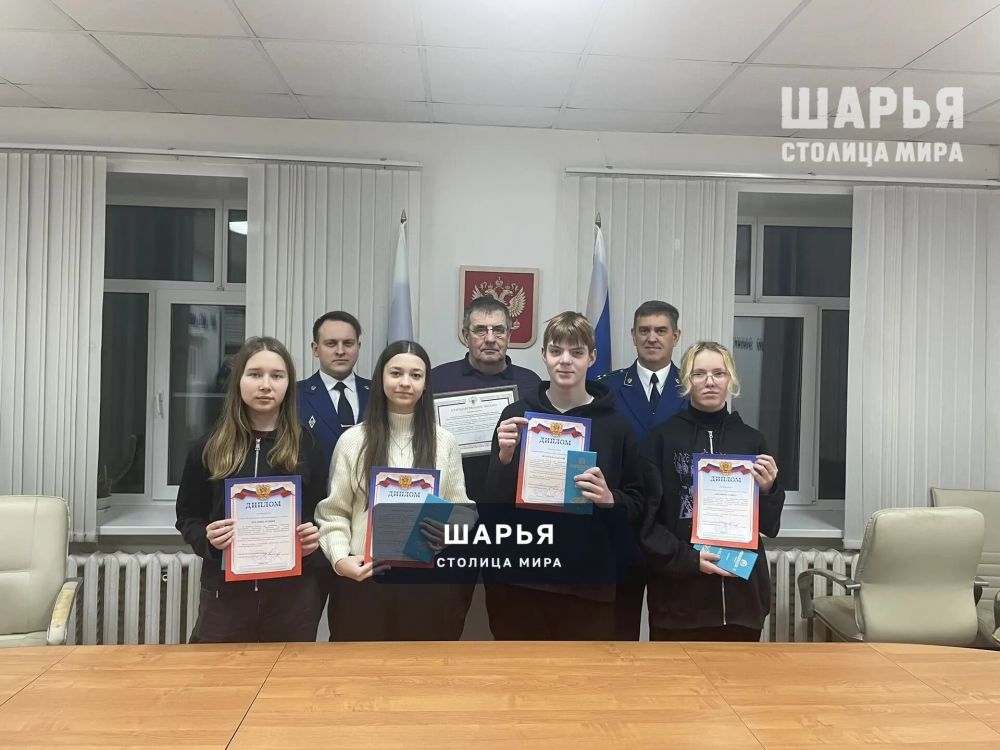 Шарьинские юные художники приняли участие в творческом конкурсе Прокуратуры — Шарья