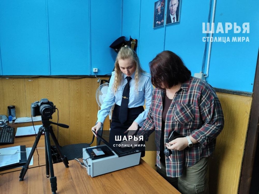 Представители Общественного совета при полиции Шарьи посетили подразделения миграции — Шарья — фото 3