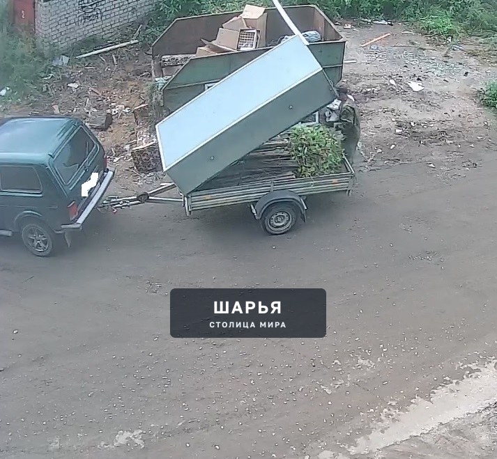 Шарьинцы продолжают захламлять контейнерные площадки — Шарья — фото 3