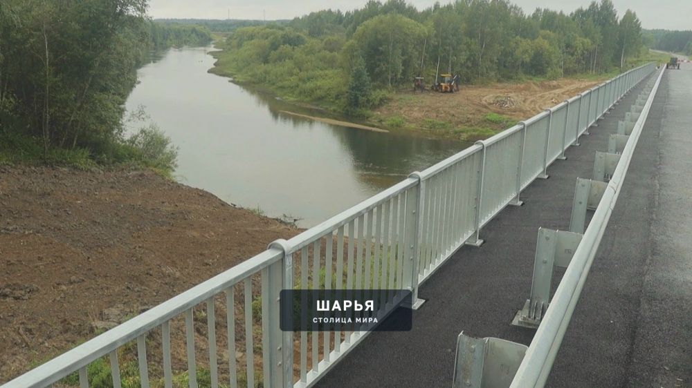 В Нейском районе после ремонта открыт мост через реку Нею — Шарья
