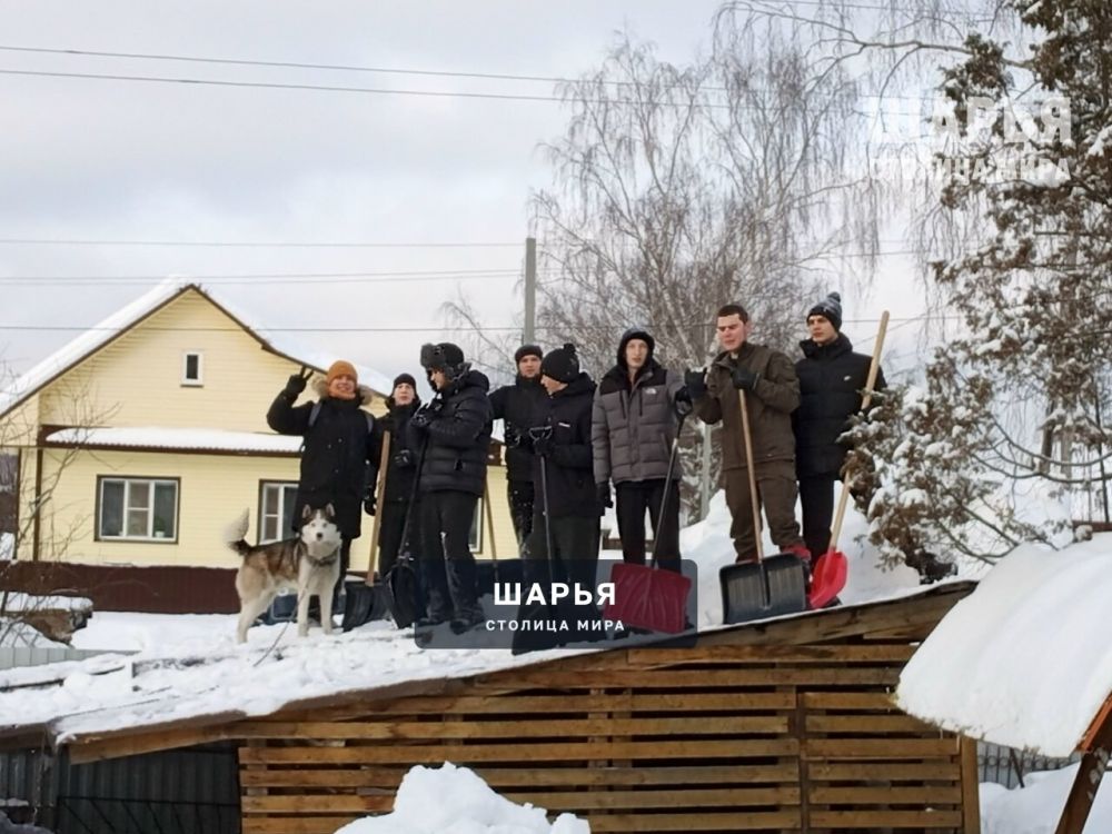Помощь семьям участников СВО продолжают оказывать студенты — Шарья — фото 4