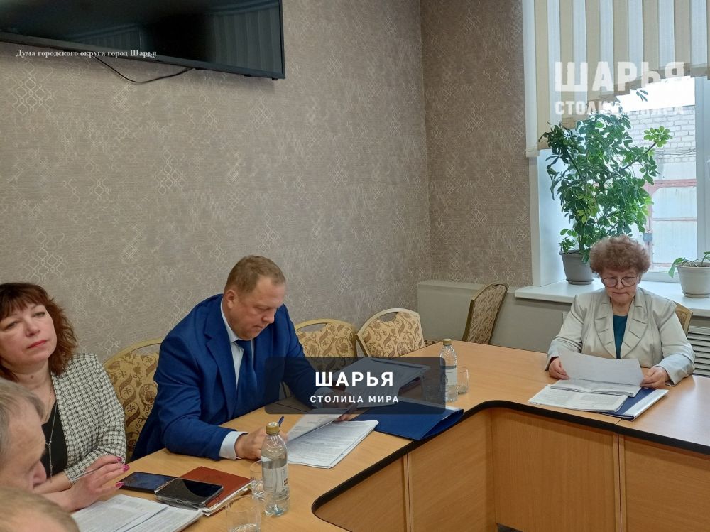 В феврале думцы поздравили своего коллегу с юбилеем — Шарья — фото 7