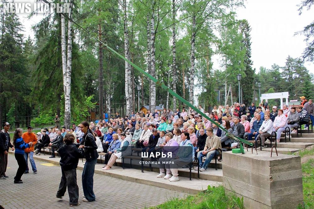 Концерт терапевта-певца состоялся на УРА — Шарья — фото 7
