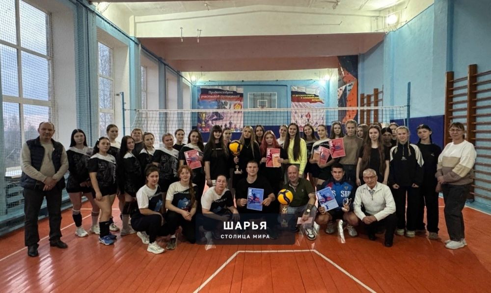 В выходные волейболисты разыграли Кубок главы Шарьинского муниципального округа — Шарья — фото 9