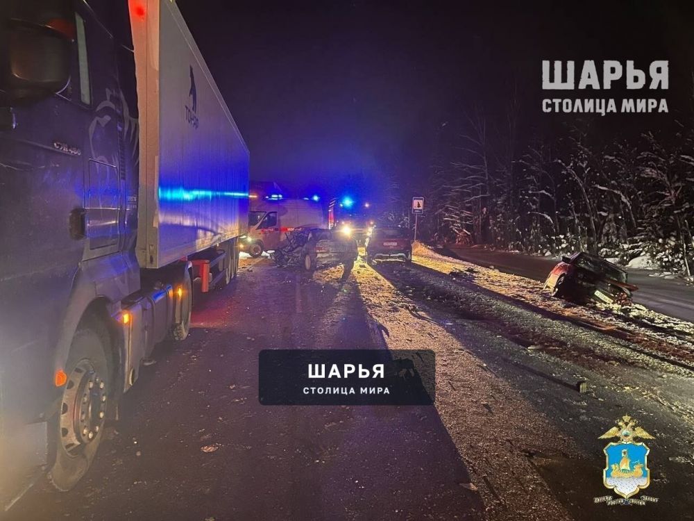 На костромской трассе произошло двойное ДТП, в результате которого погиб человек — Шарья