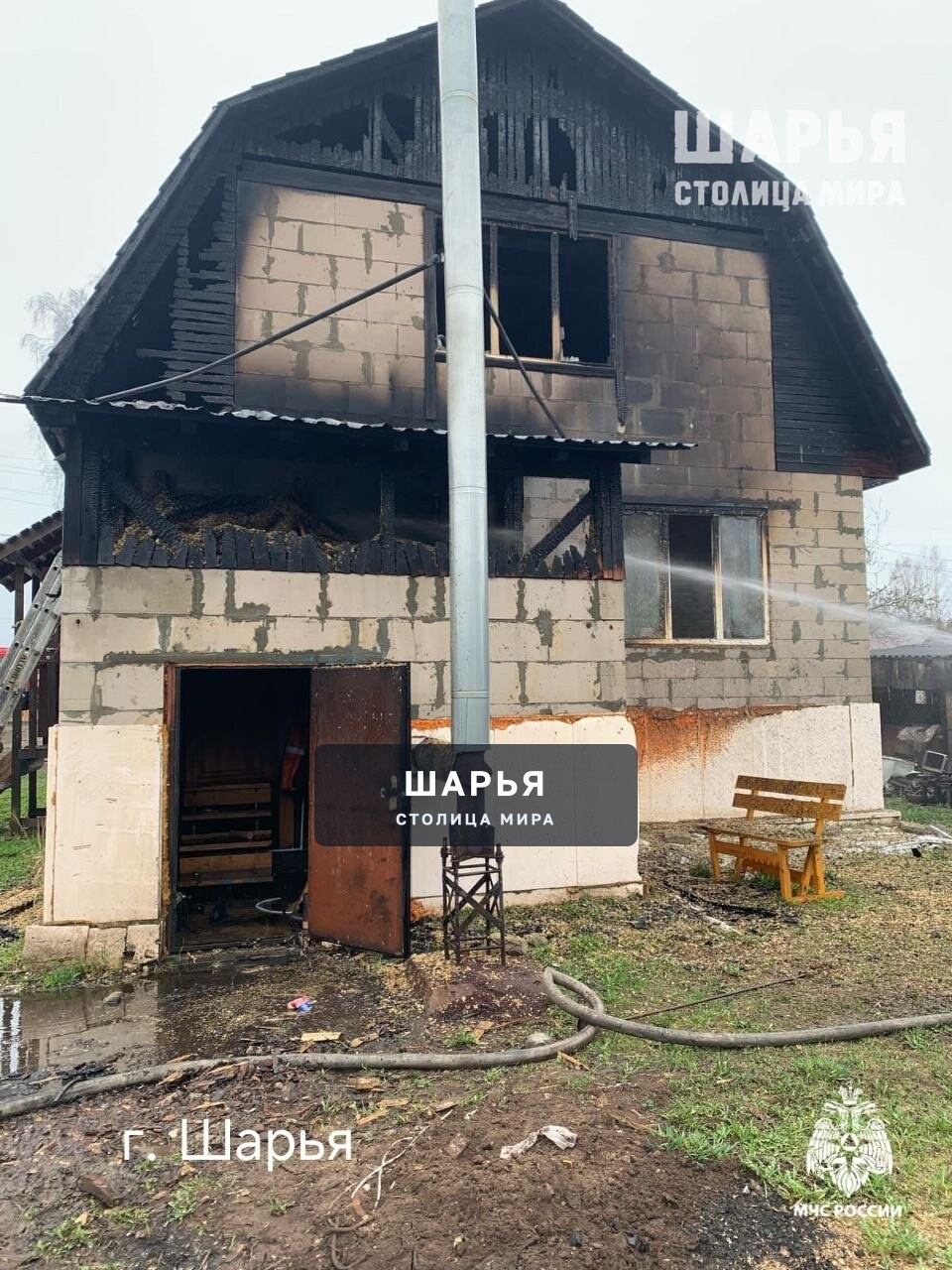 Шарьинские огнеборцы отстояли дом — Шарья — фото 2