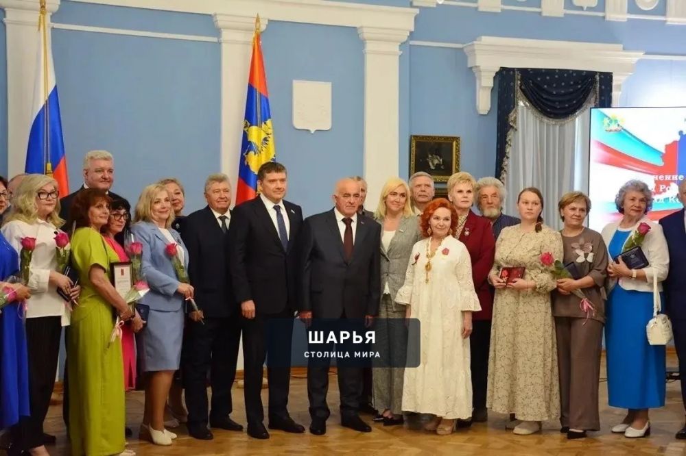 В преддверии праздника губернатор вручил землякам госнаграды — Шарья — фото 6