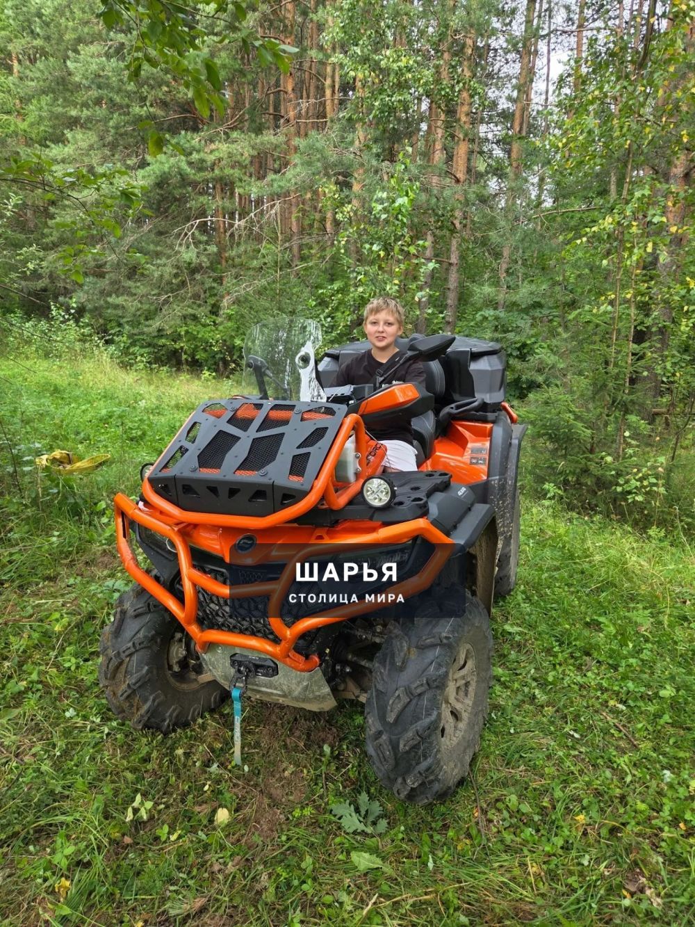 Шесть сознательных шарьинцев приняли участие в субботнике в Козлово — Шарья — фото 7