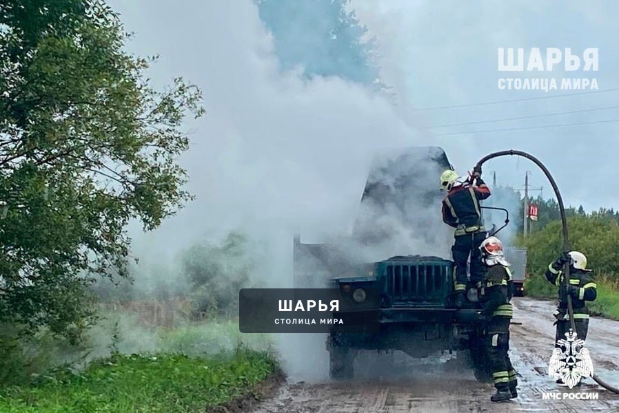 Практически еженедельно в статистике огнеборцев числится тушение транспортного средства — Шарья