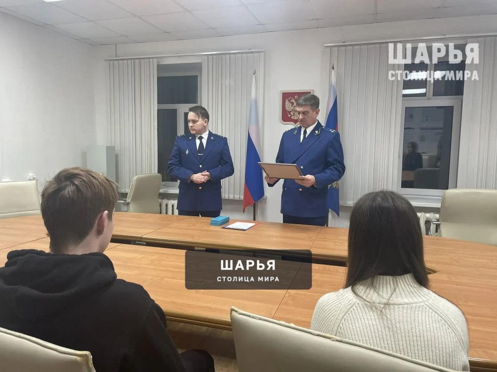 Шарьинские юные художники приняли участие в творческом конкурсе Прокуратуры — Шарья — фото 2