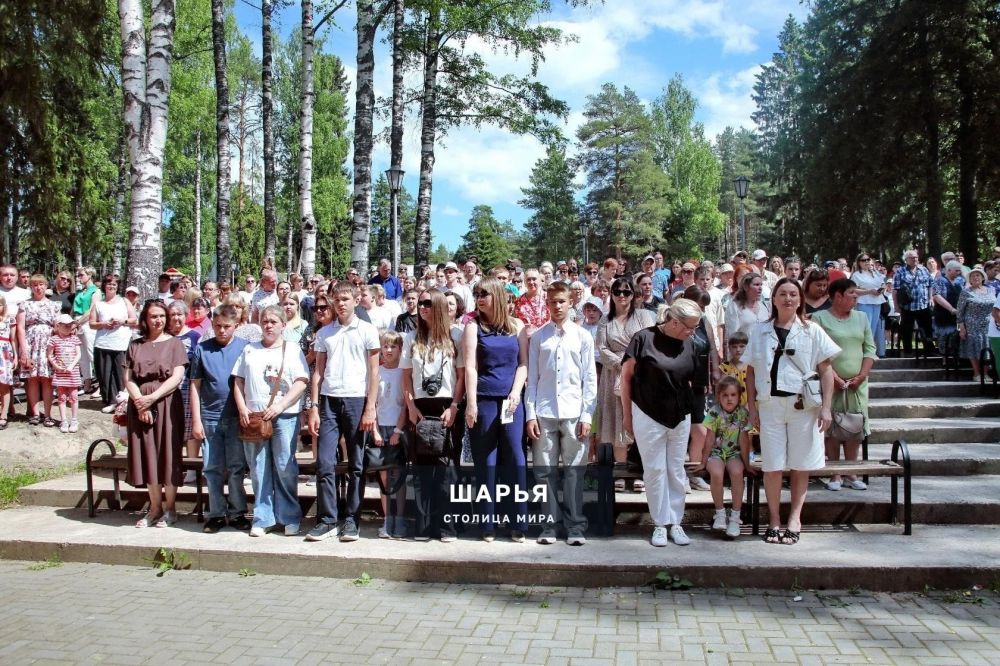 В День России шарьинцы собрались в Городском парке — Шарья — фото 3