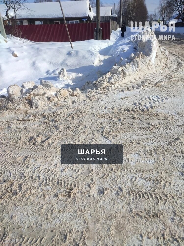 Снег до сих пор мешает пешеходам Шарьи — Шарья — фото 6