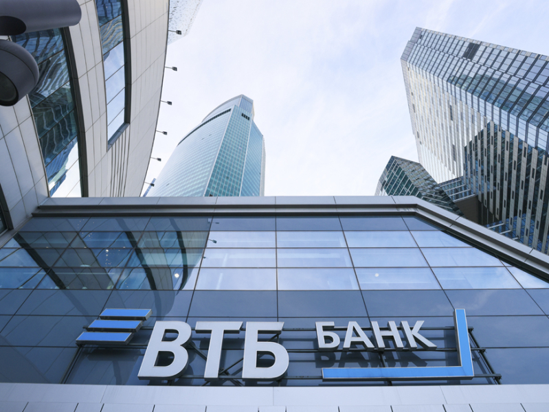 ВТБ наградил победителей 8 сезона Бизнес Баттла в Калининграде