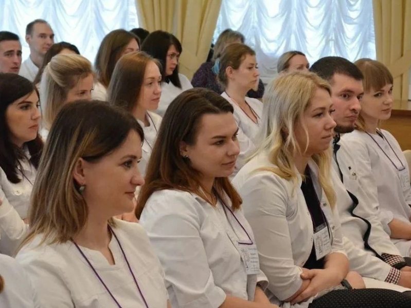 В конкурсе «Лучший врач года» в Костромской области смогут участвовать медики частных клиник и учреждений соцзащиты