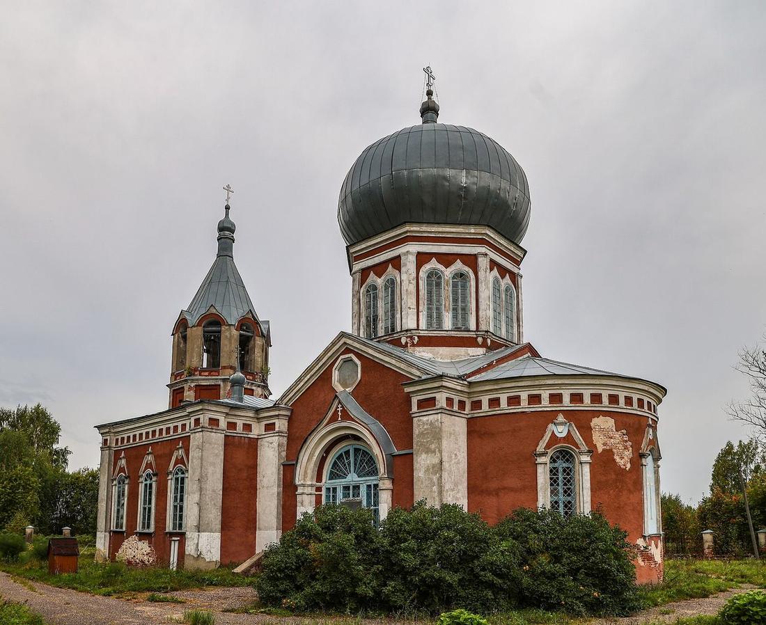 Успенская церковь в Печёнкине