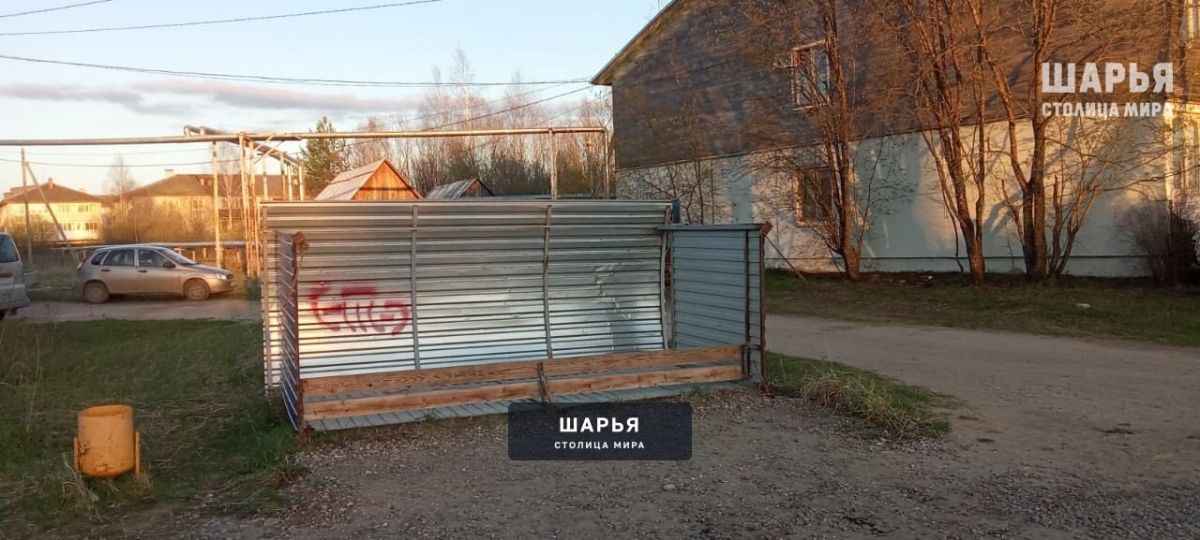 Остановка? - не, это ЛЕЖАНКА! — Шарья