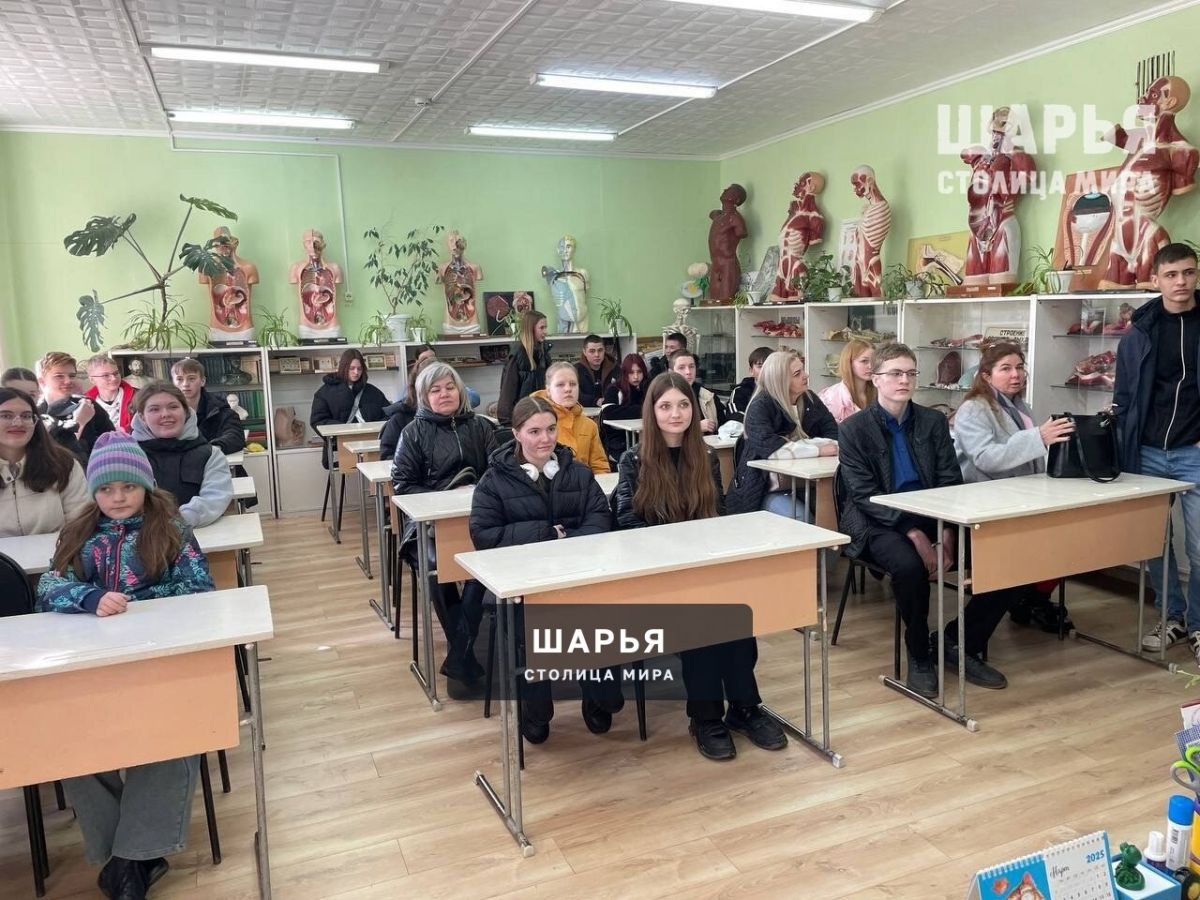 Свыше 150 школьников познакомились с Шарьинским медколледжем — Шарья