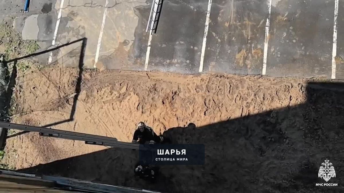 В Костроме прошли областные соревнования по боевому развертыванию от автоцистерны — Шарья